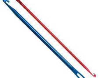 Addi Knooking needle, 284-7 thickness 4 red or 286-7 thickness 6 blue, crochet hook