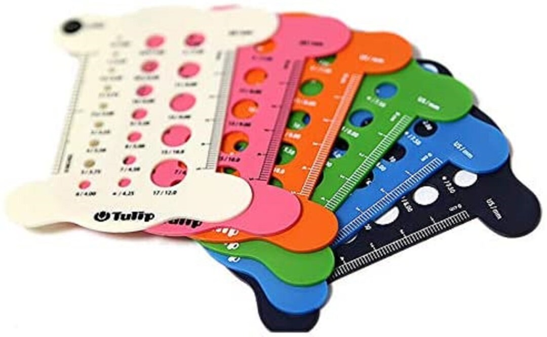 Tulip Gauge With Built-in Yarn Cutter - 1pc | De Bondt