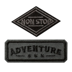 Mono Quick 10016 Adventure Non Stop Logo 2-piece appliqué, iron-on patch, sew-on patch