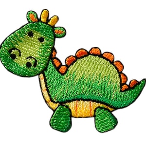 Könnte beinhalten: Grüner Cartoon-Dinosaurier mit orangefarbenen Akzenten und einer gelben Krone. Der Dinosaurier hat einen freundlichen Ausdruck und steht auf seinen Hinterbeinen.