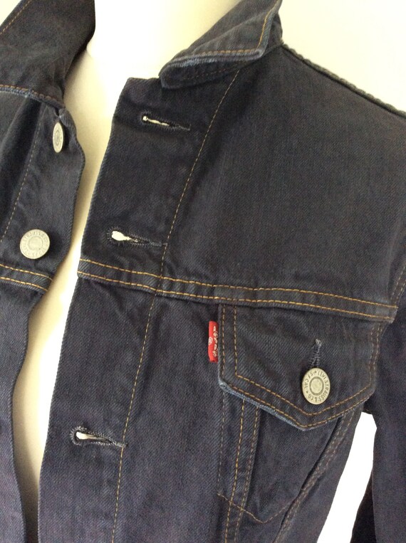 levi strauss jeans jacket
