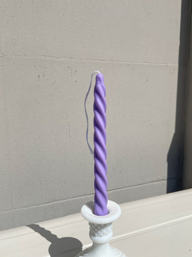 Beeswax Curled Taper Candles imagem 5