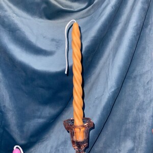 Beeswax Curled Taper Candles imagem 4