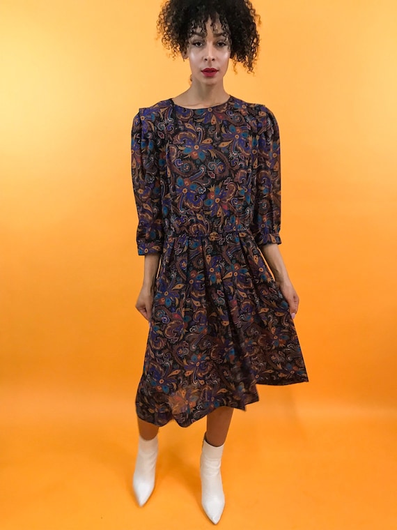 Paisley Print Midi Tea Dress / Pleated Paisley Sem