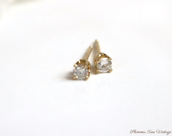 Dainty 14K Yellow Gold 0.16 CT Diamond Stud Earrings