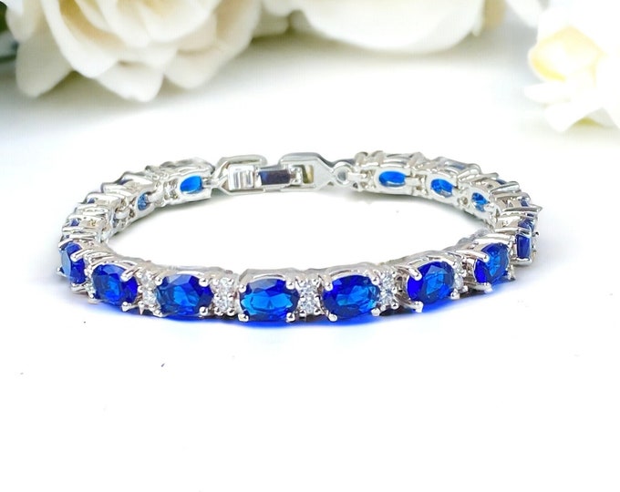 Vintage 1990's Blue Crystal Tennis Bracelet