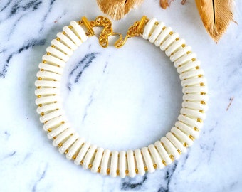 MONET Signed White Lucite Collar Necklace