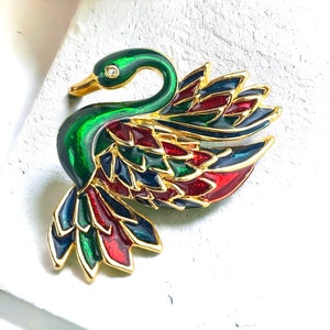 GIOVANNI Signed Swan Brooch with Stunning Red, Green, and Gold Enamel image 2