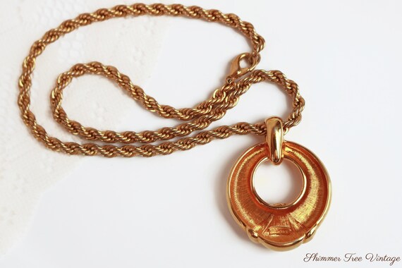 Chic MONET Signed Round hoop Pendant necklace - image 6