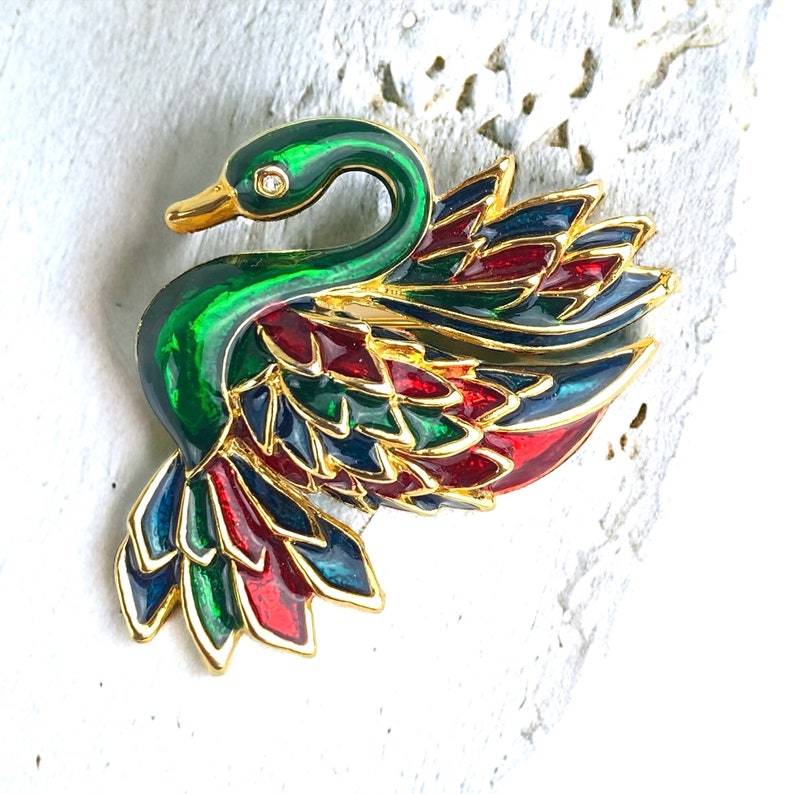 GIOVANNI Signed Swan Brooch with Stunning Red, Green, and Gold Enamel image 3