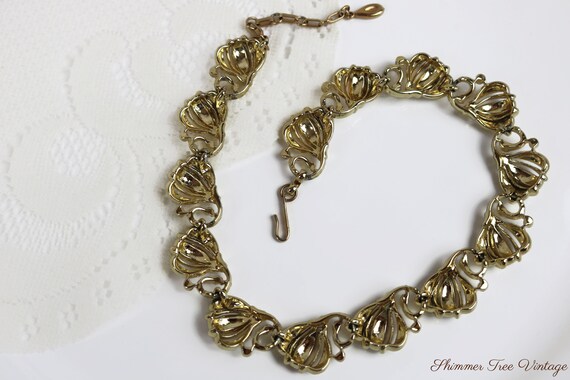 LISNER Signed Satin gold finish Floral Collar Nec… - image 8