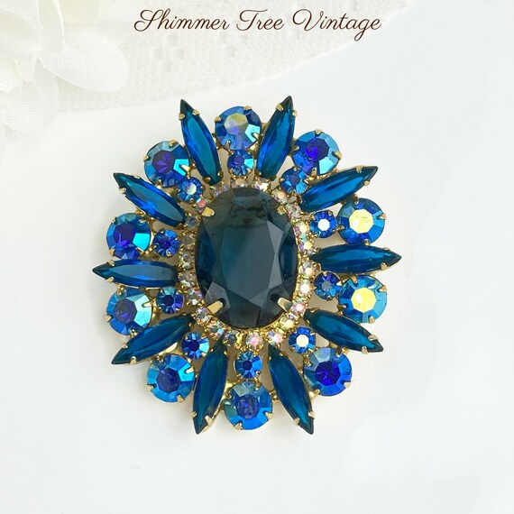 Stunning JULIANA D&E Jewelled Blue Crystal Brooch - image 2