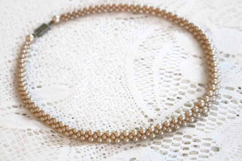 Victorian Dainty knitted pearl choker necklace small imitation pearl crochet necklace.