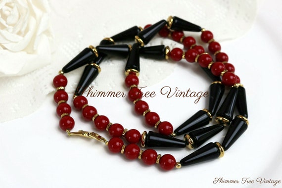 NAPIER Signed Long Red and Black Lucite Beaded Ne… - image 1