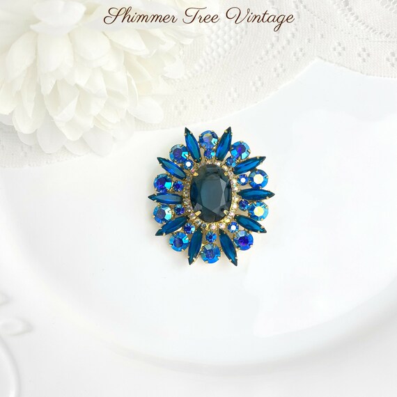 Stunning JULIANA D&E Jewelled Blue Crystal Brooch - image 3