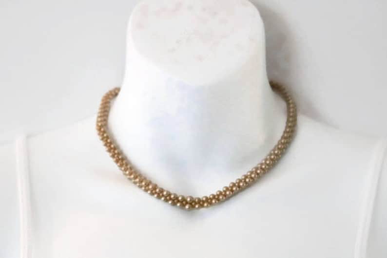 Victorian Dainty knitted pearl choker necklace small imitation pearl crochet necklace.