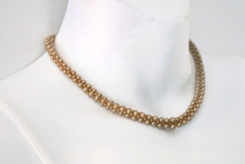 Victorian Dainty knitted pearl choker necklace small imitation pearl crochet necklace.