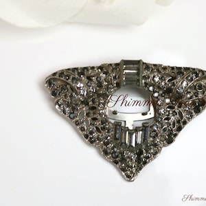 Antique Art Deco Paste Rhinestone Fur Clip