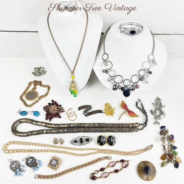 Vintage 24 Pc Destash Jewelry Lot With Some Signed Pieces.