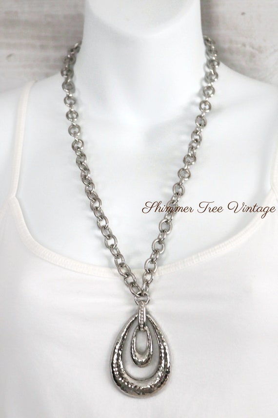 Monet Pendant necklace, Hammered double teardrop … - image 4