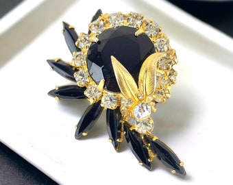 Fabuloso broche floral de cabujón negro con joyas JULIANA (defectuoso)