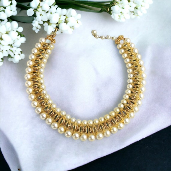 Mid Century MARVELLA Signed Faux Pearl Collar Nec… - image 3