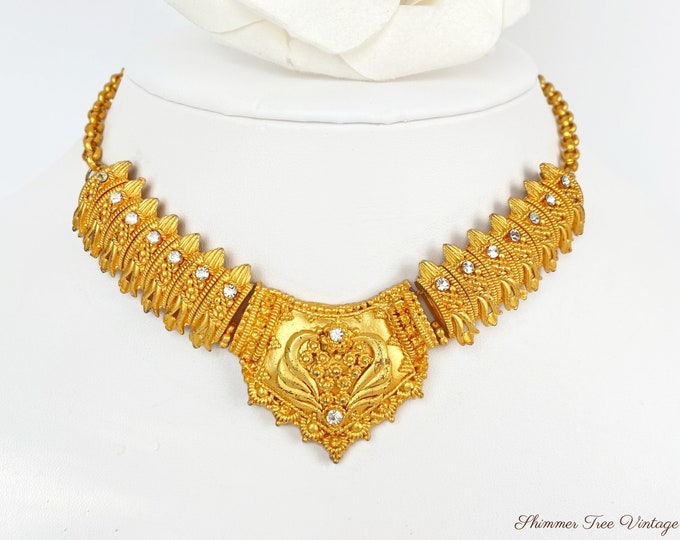 Vintage Matte Gold Rhinestone Choker Necklace