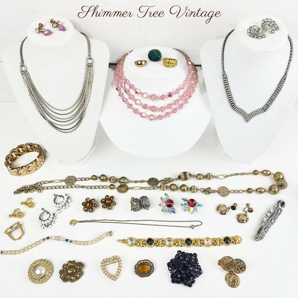 Vintage 27 Piece Destash Jewelry Lot With Some Signed Pieces.