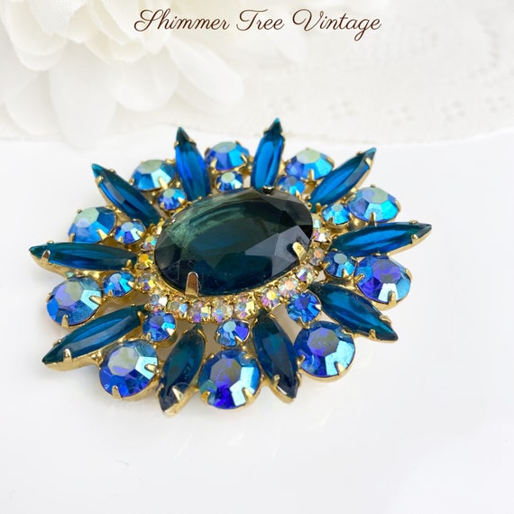 Stunning JULIANA D&E Jewelled Blue Crystal Brooch - image 8