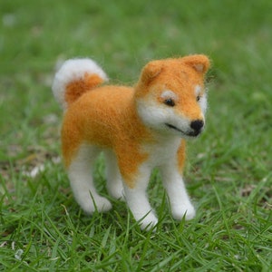 Shiba Inu Dog Needle Felting Kit for Beginners - DIY Craft Kit for Christmas Felt Kit