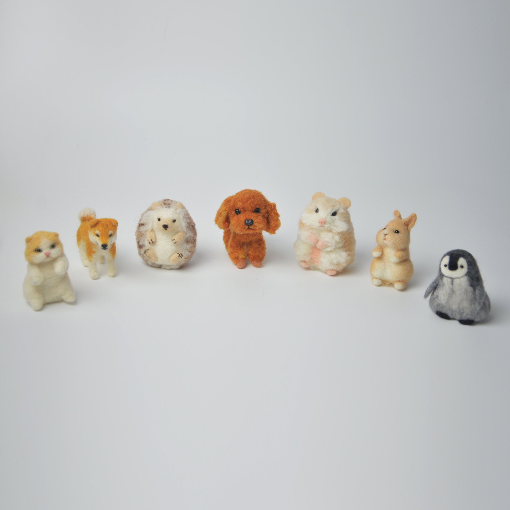 2024 Die Welt der Tiere Nadelfilz Sets - Sie sind Freunde Serie - DIY Bastelset für Anfänger Muttertag