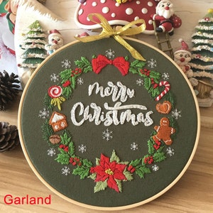 Christmas Embroidery Kit with Pattern, Embroidery Hoop, Color Threads Tools Kit English Instruction for Beginners 8in/20cm Garland