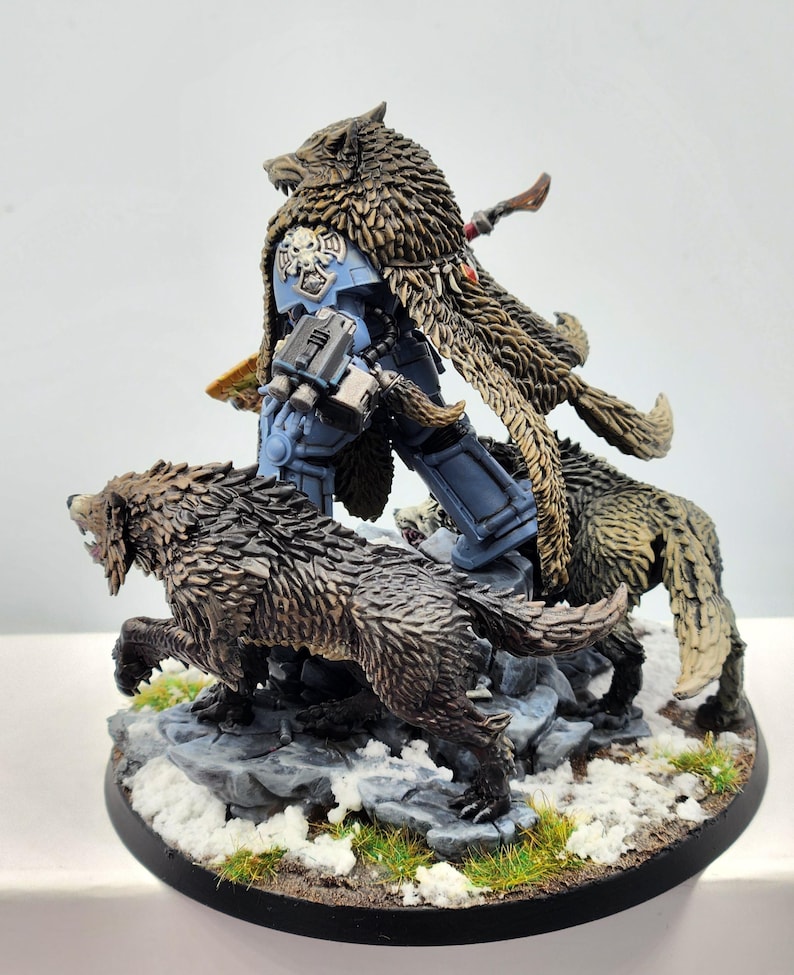 Logan Grimnar on Stormrider Space Marine Space Wolves Painted Miniature ...