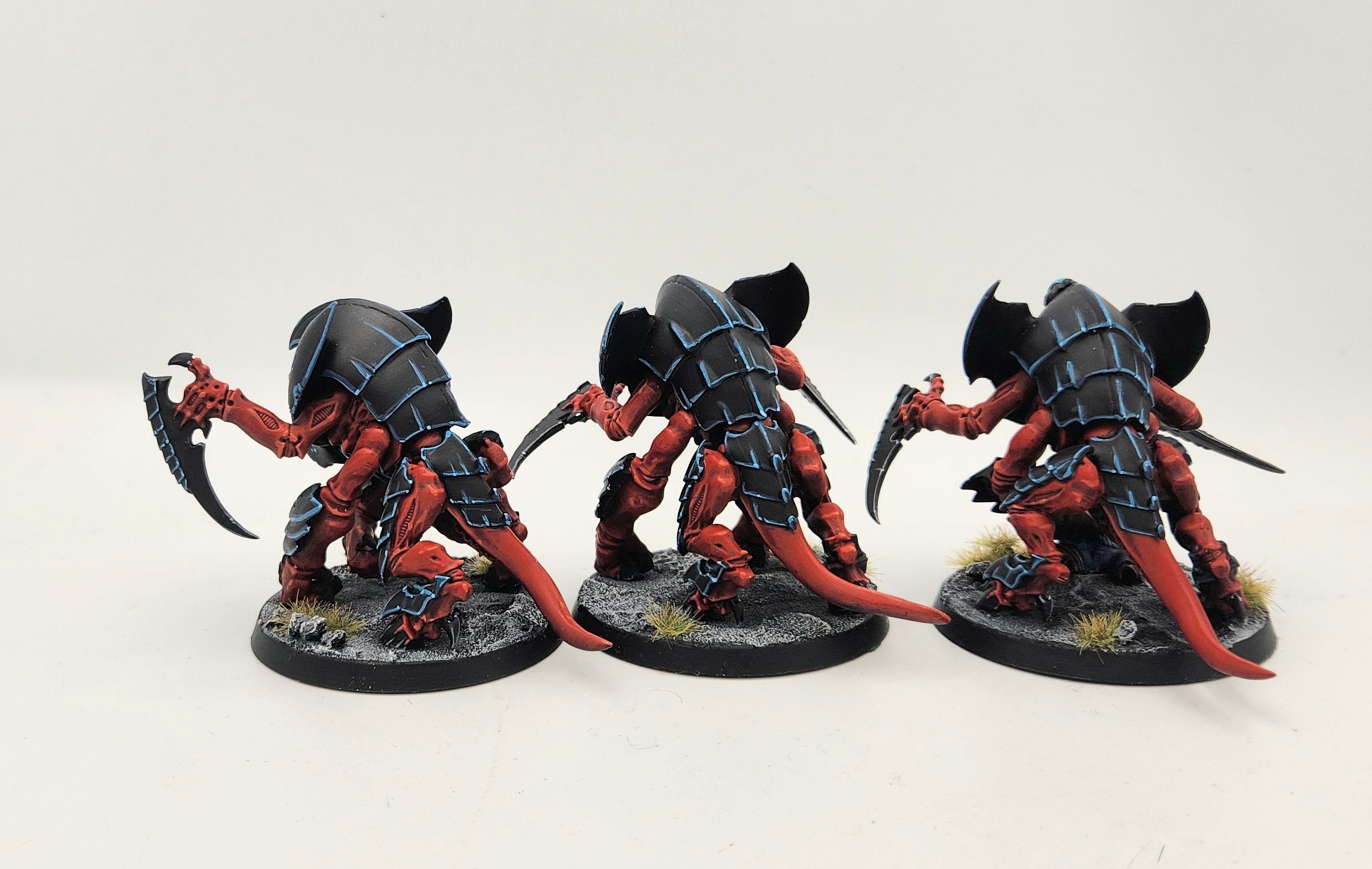 タイラニッド タイラント ガード x 3 塗装済みミニチュア モデル