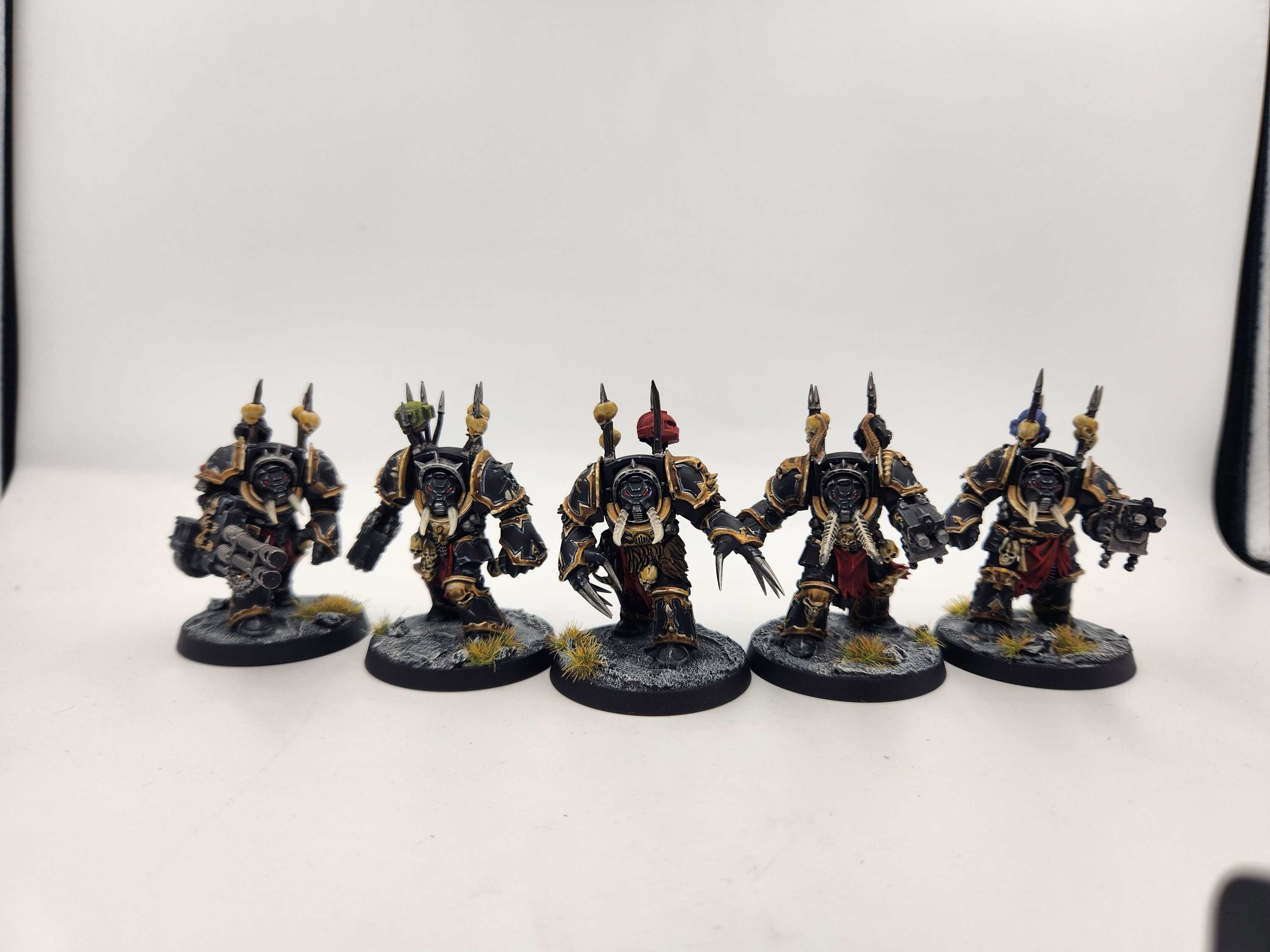 Amazon | Games Workshop Chaos Terminator Squad | ミニチュア