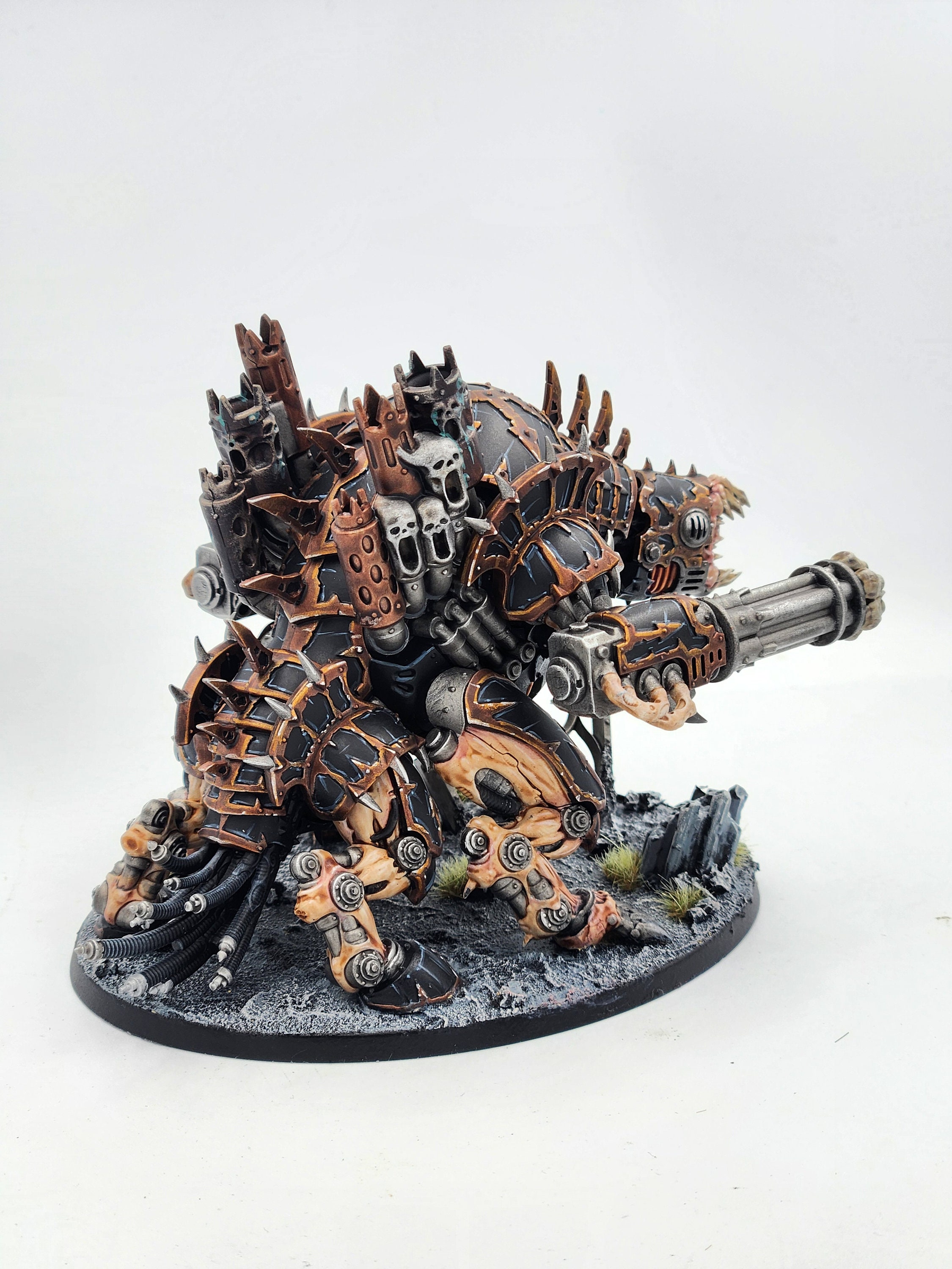 カオスフォージフィーンドのペイントされたミニチュアモデル、カスタム