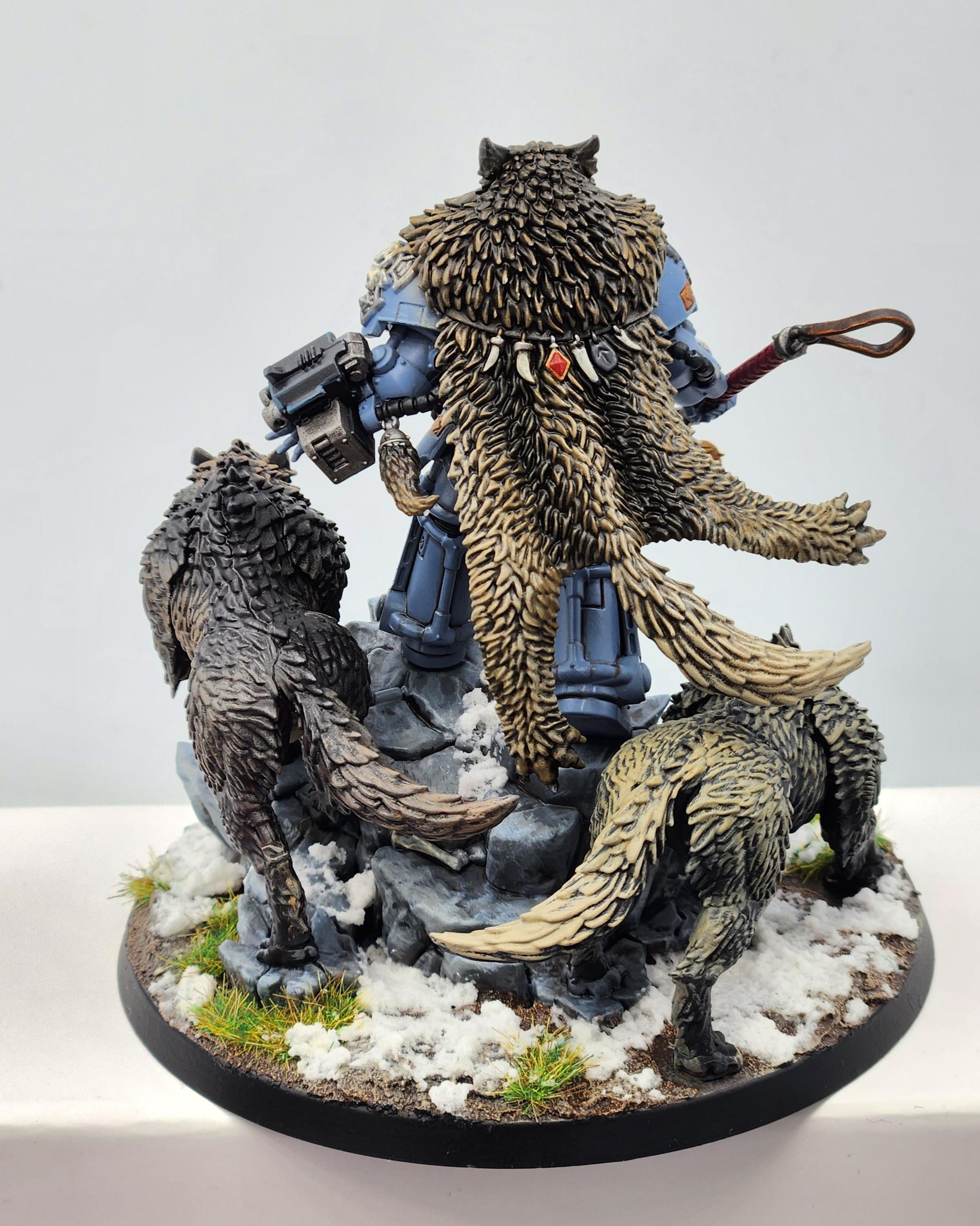 Logan Grimnar on Stormrider Space Marine Space Wolves Painted Miniature ...
