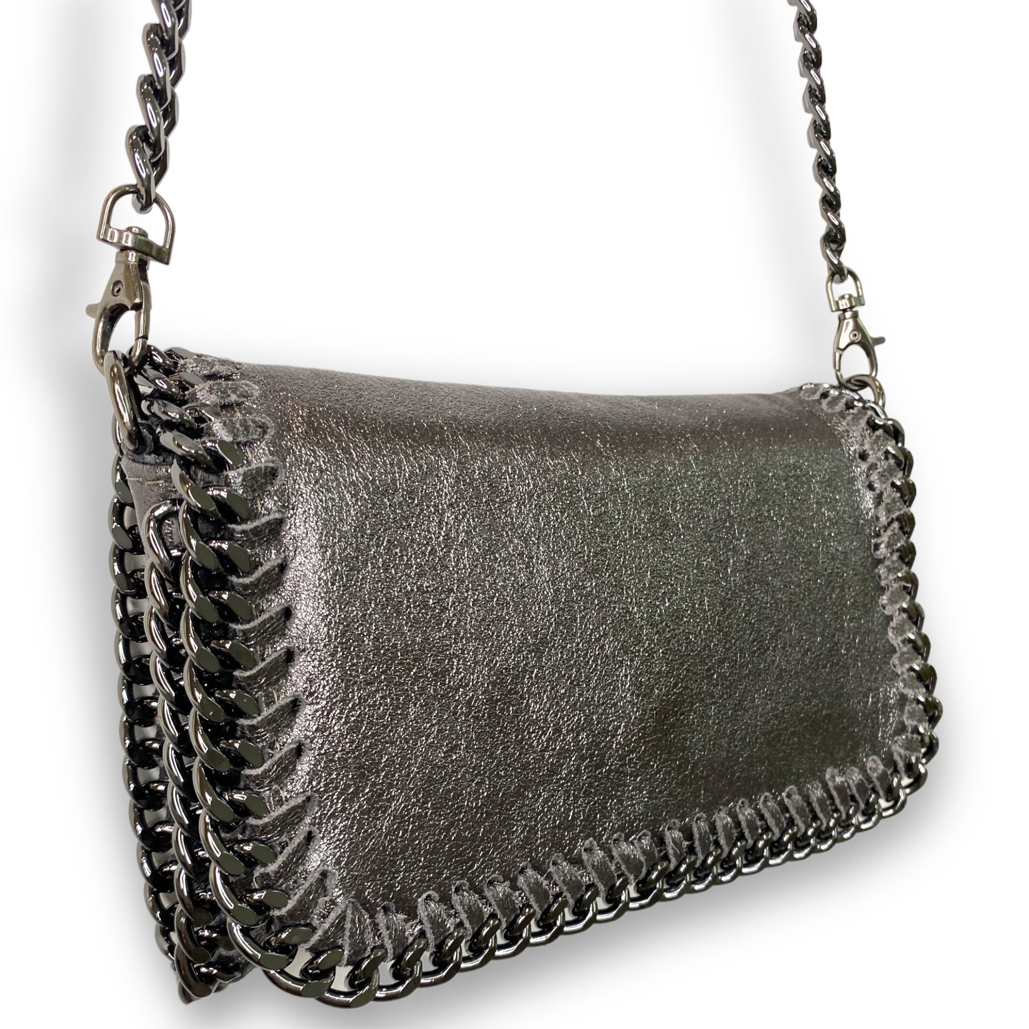 chain crossbody bag