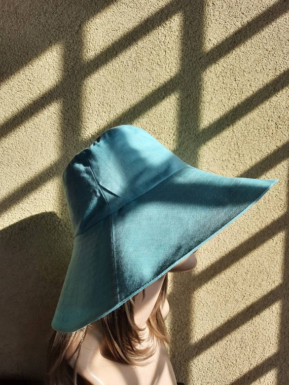 Women's Light Blue Linen Sun Hat With 