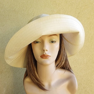 Women cream linen sun hat Panama travel hat, summer cream linen hat, cream summer hat, with wide brim summer hat, romantic style sun hat