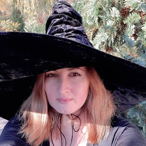 Custom order.  Black velvet Witch hat, Extra wide brim witch hat, black witch's hat, Halloween hat, witch's hat for order