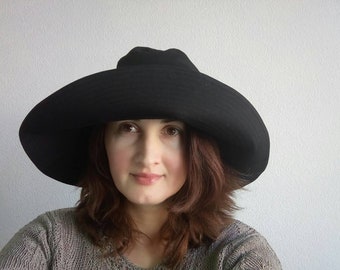 Women's Black cotton sun hat with wide brim, travel hat panama, wide brim summer hat, cotton sun hat, beach hat,  Active style travel hat