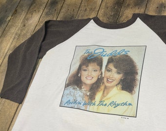 L * vintage 1986 The Judds raglan tour t shirt * naomi wynonna concert 80s classic country music * 52.216