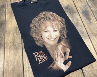 L * vintage 1997 Reba McEntire t shirt * concert tour country music 40.170