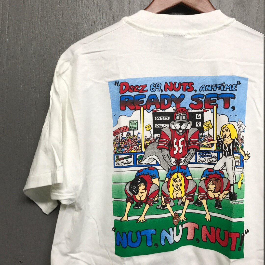 L Deadstock Vintage 90s 1995 Deez Nuts Football T Shirt * Comic