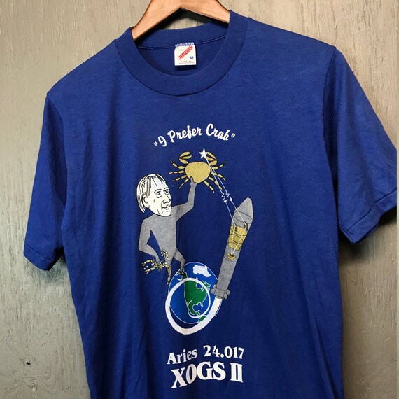【YOURNUS】Drawing Over Short Sleeve T-Shirt unisex-performance-crew-neck-t