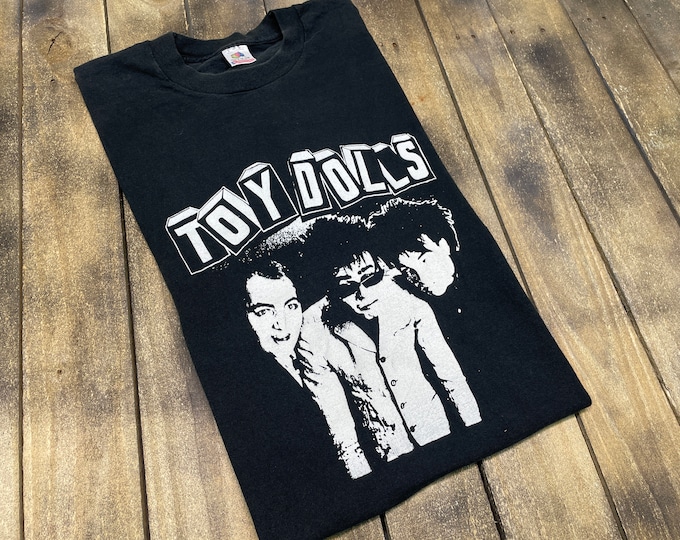 L * vintage 90s Toy Dolls punk t shirt * 32.213