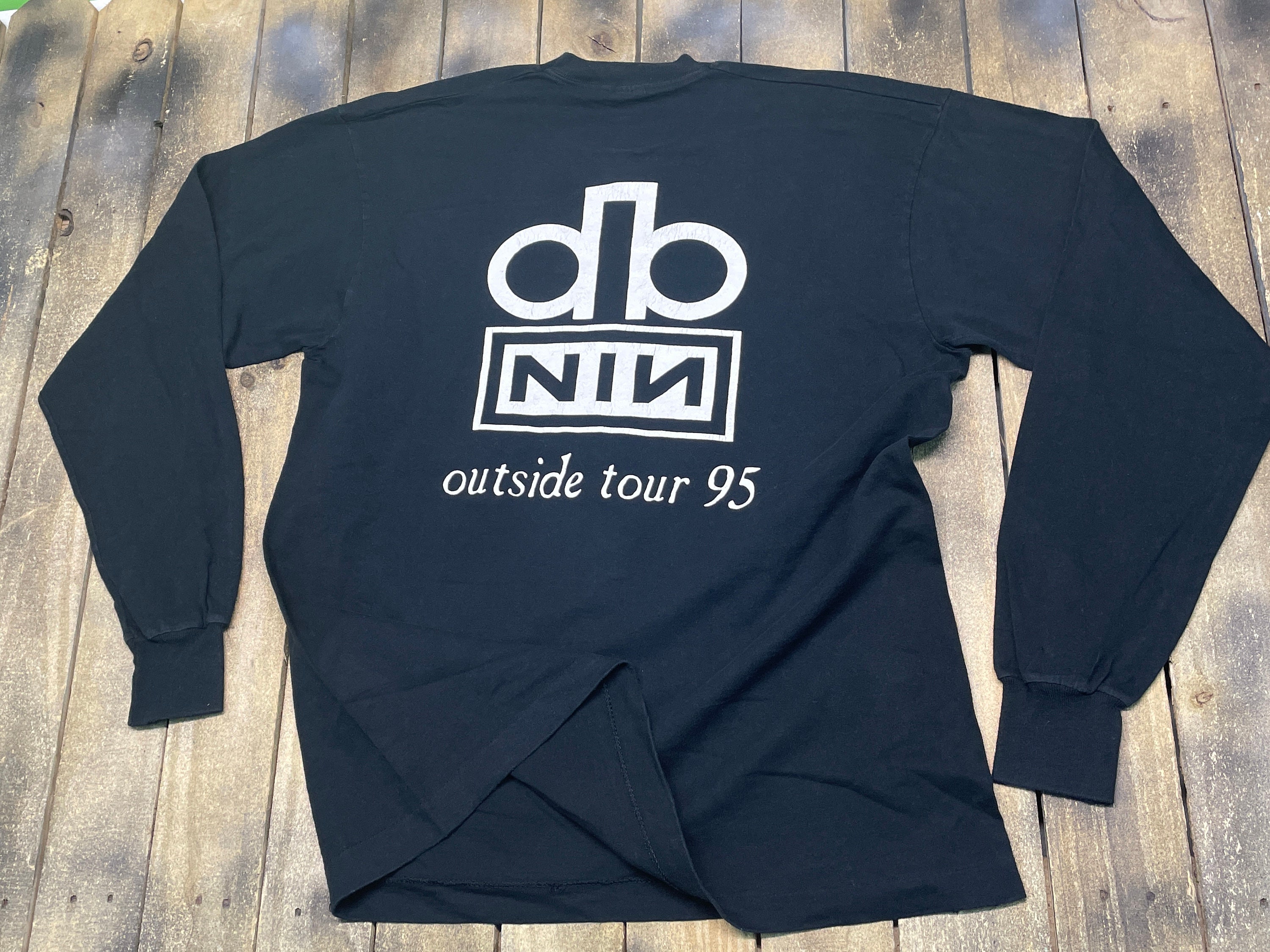 XL * vintage 90s Nine Inch Nails outside tour long sleeve Crew t