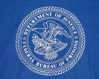 S vintage 80s Federal Bureau Of Prisons department of justice t shirt * 20.130