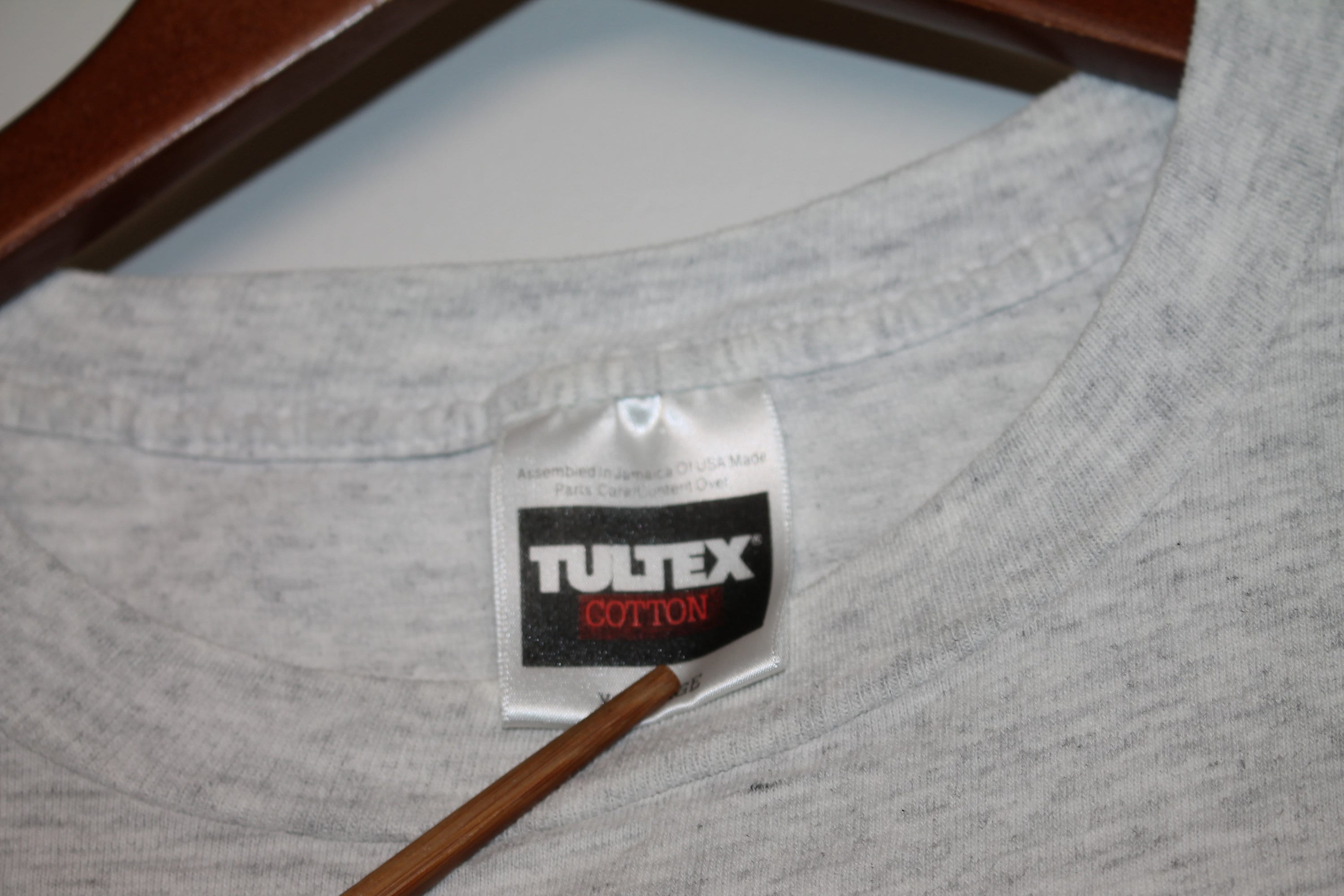 XL * vtg 90s 1993 Bugs Bunny cross colours rap 2 sided t shirt